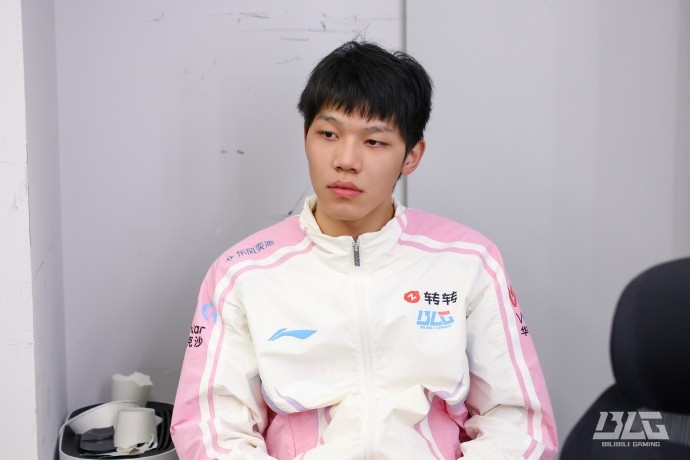 BLG发布赛后返图：认真剖析，扎实求进