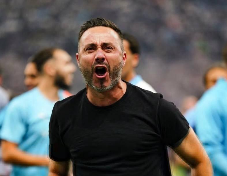 欧冠小组赛惨败仅一天，德泽比尔主动递辞职信，穆里尼奥让马赛损失巨大